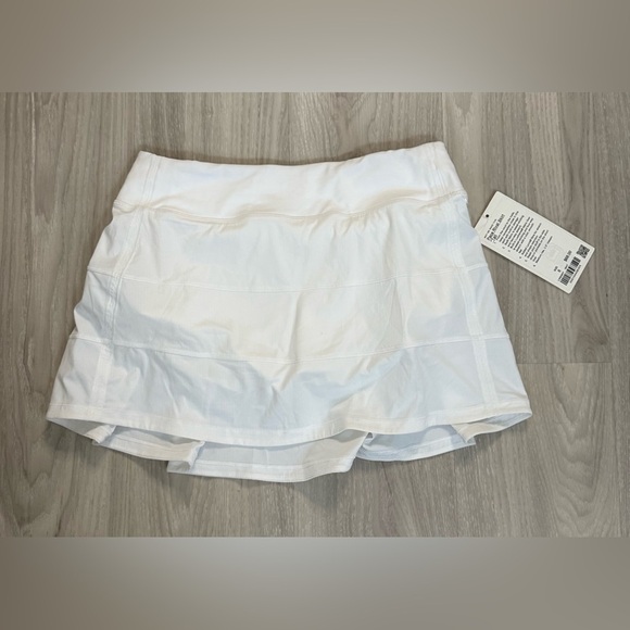 Rare Lululemon Pace Rival Skirt Tall 15” White -Size 6 NWT Original Release - Picture 7 of 11